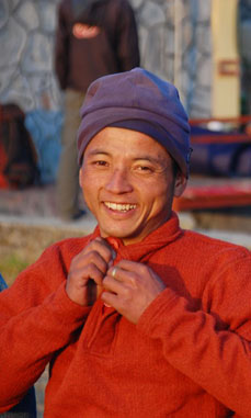 Rohan, outdoor clothing specialists, donate more garments to the mountain porters