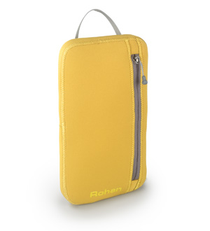 Light, padded organiser for personal belongings Light, padded organiser for personal belongings