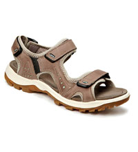 Supportive technical sandal.
