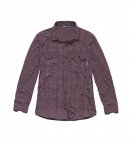 Technical shirt for outdoors and everyday.