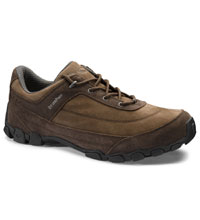 Functional, technical shoes for travel and everyday.